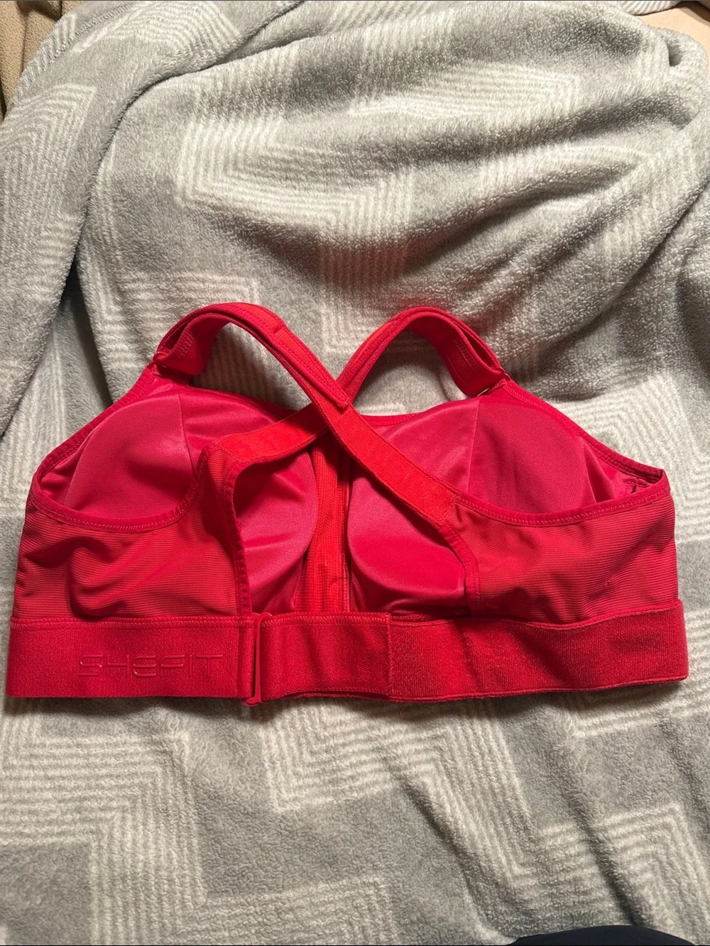 SHEFIT  Pink Front-Zip Sports Bra 3Luxe